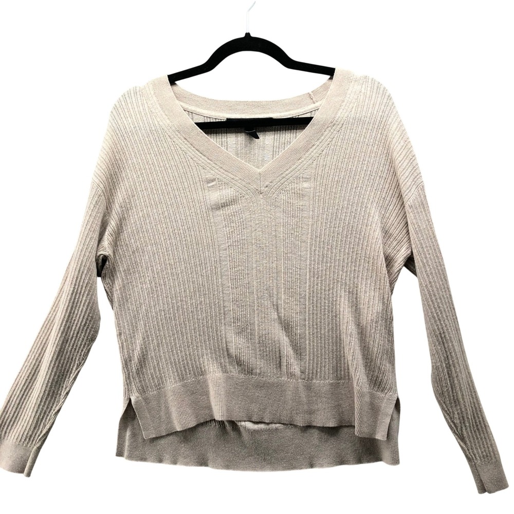 White House Black Market Lightweight Sweater Womens M V-Neck‎ Beige Ribbed Soft